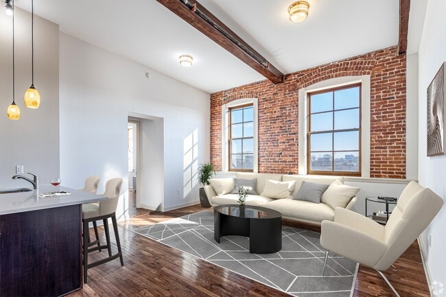 Living Area - Silk Lofts