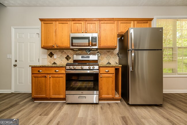 Photo - 520 Hilly Ct