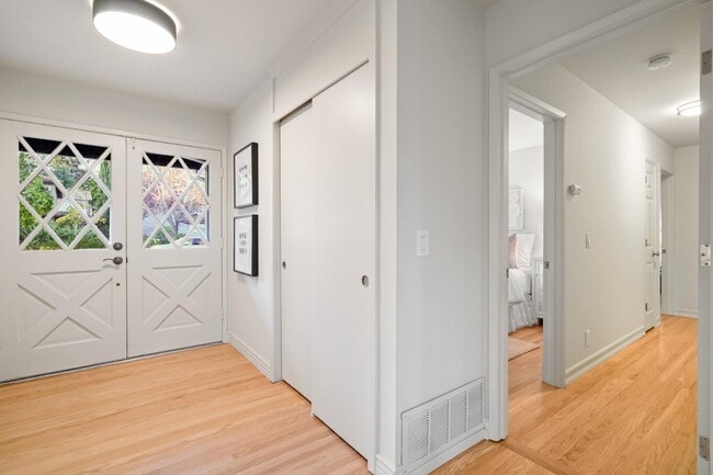 Photo - 3811 Farm Hill Blvd