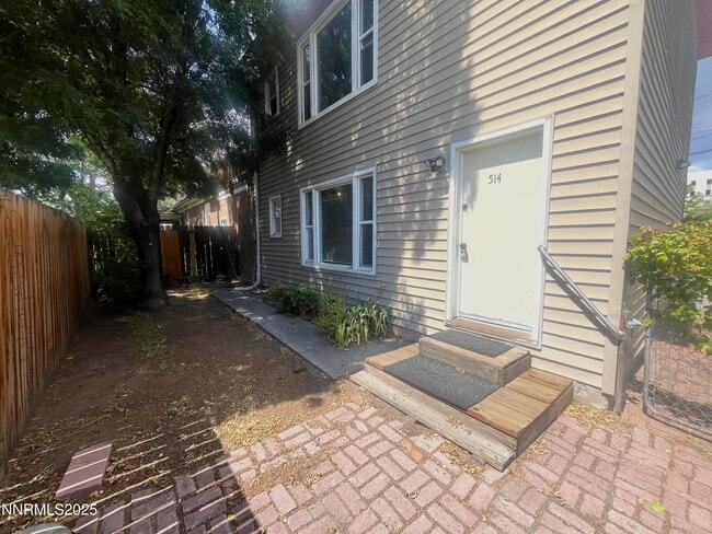 Building Photo - 514 Ralston St Rental