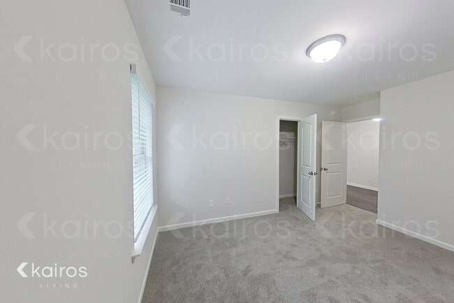 Photo - 830 Washington Ferry Rd