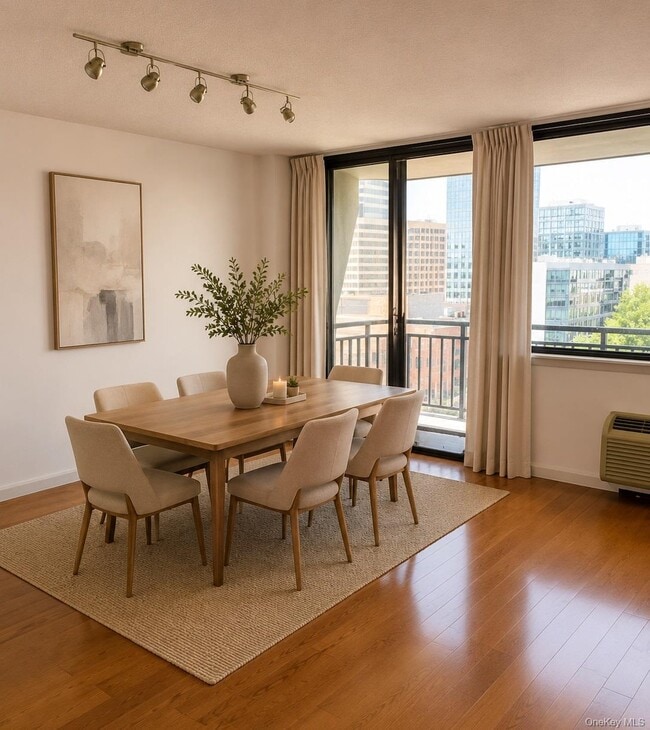 Photo - 15 Stewart Pl Unit 10E