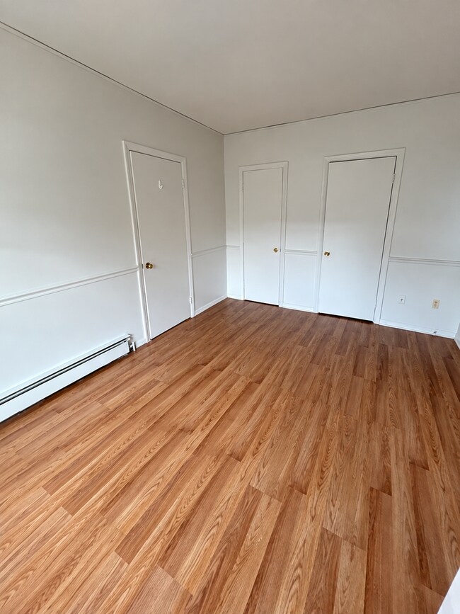 415 N Main St