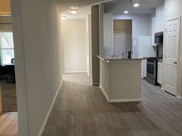 Photo - 156 Camelot Pl Ct