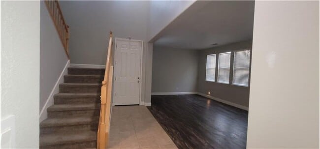 Photo - 2467 Berkshire Ln