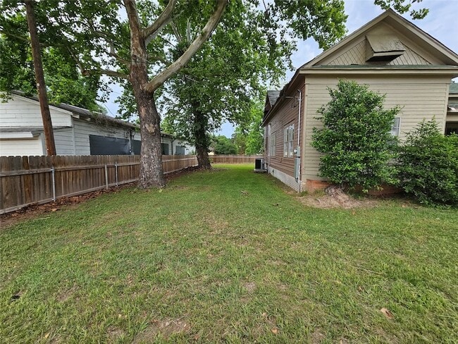 Photo - 11 Smith Dr