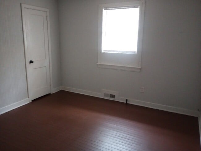 Photo - 3 Bedroom 1 Bathroom