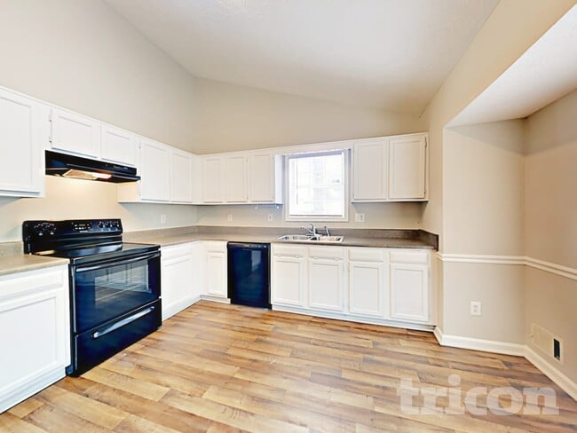 161 Orchard Hill Dr