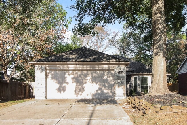 Building Photo - 5014 Otter Peak Dr Rental