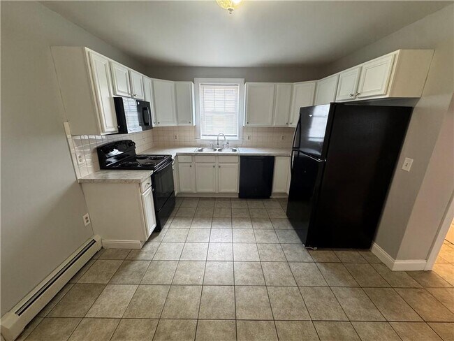 Photo - 136 Almy St