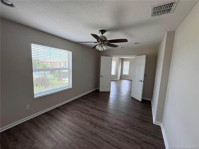 Photo - 11239 SW Barton Way