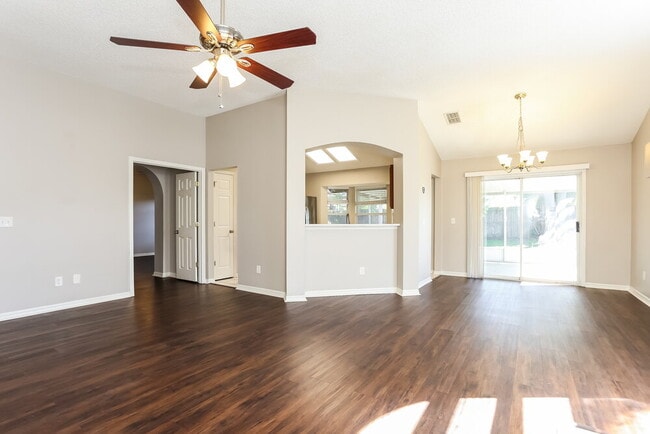 Photo - 1455 Beecher Ln