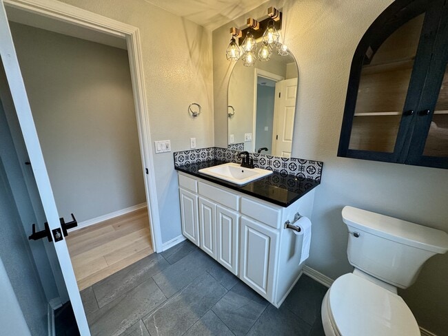 Photo - 6448 Crampton Dr