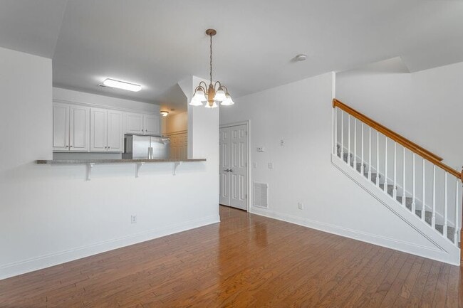 Photo - 7500 Noah Reid Rd