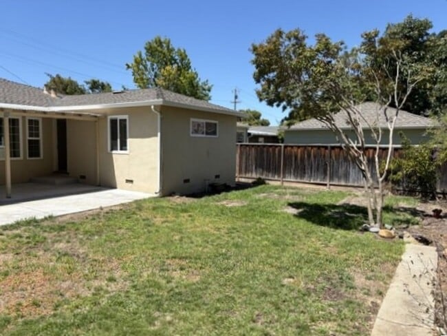 Photo - 430 S Bayview Ave