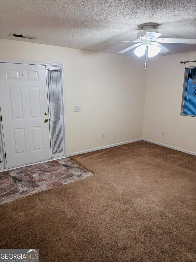 Photo - 201 Twiggs Cor