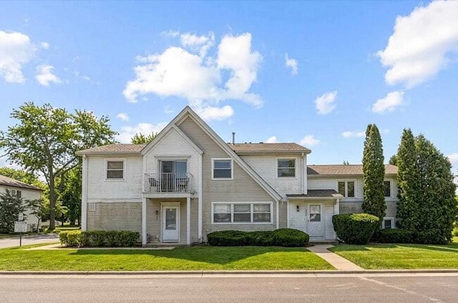 Photo - 262 W Inverrary Ln