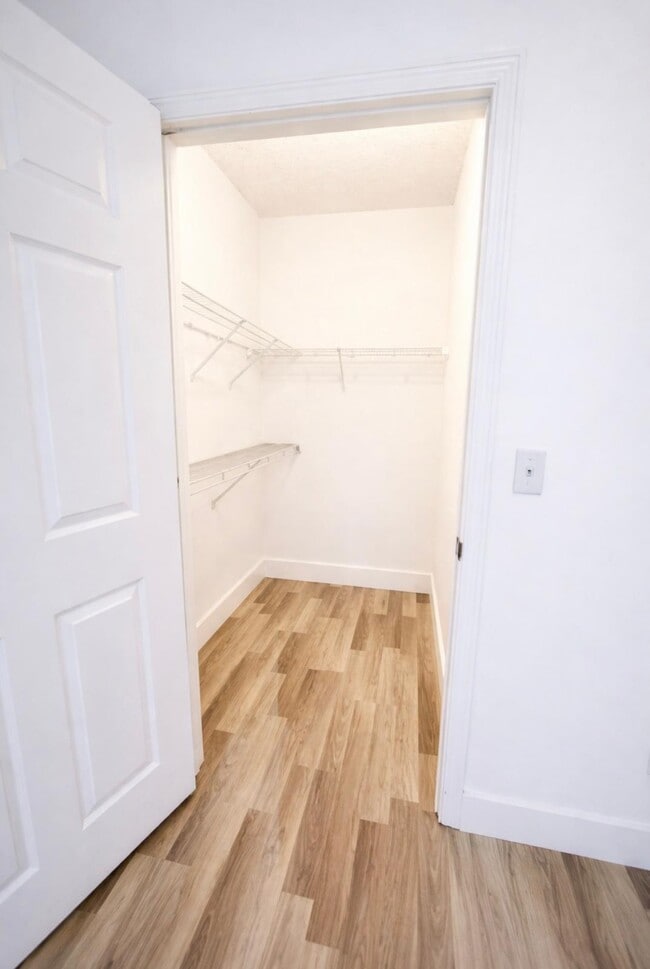 Photo - 10300 Fox Trail Rd S