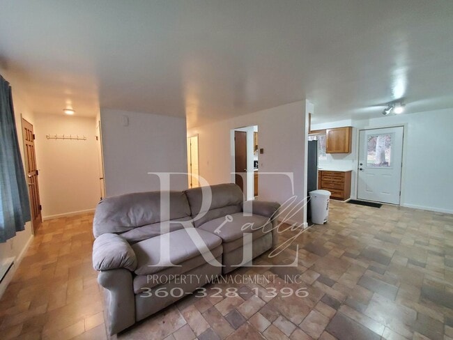 Photo - Stunning Secluded 5 Acre Paradise