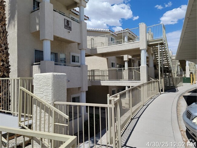 Building Photo - 1983 Cutlass Dr Unit 0 Rental