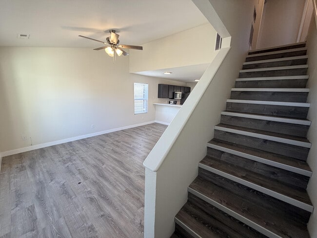 Photo - 1701 Hanover Blvd