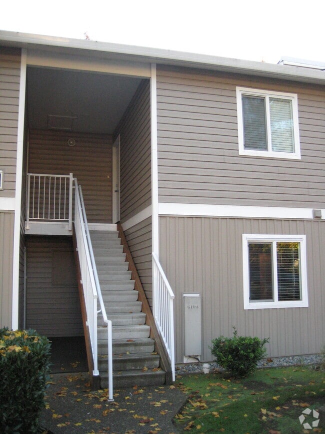 Building Photo - 12429 NE 130th Ct Unit G207 Rental
