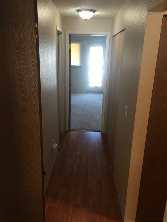 Photo - 10245 Jamestown Dr
