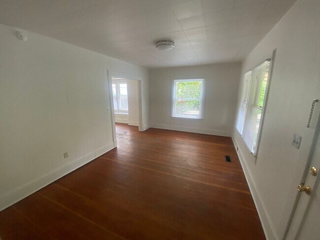 Photo - 1647 Villard St Unit 1647 Villard