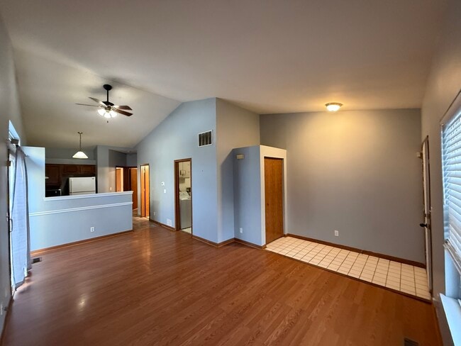 Photo - 13902 S Oakdale Ct