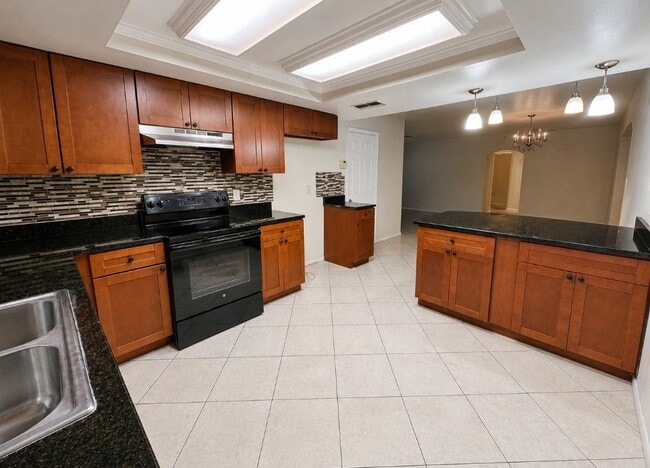 Photo - 9945 Woodridge Ct