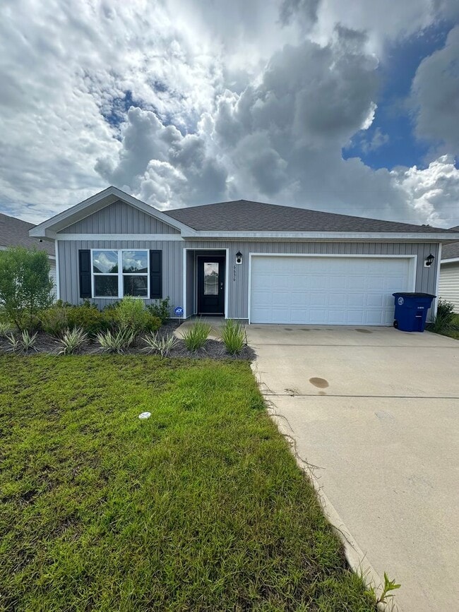 Building Photo - Beautiful Open floorplan 3-bedroom 2 bath home in the NEW Liberty Subdivision