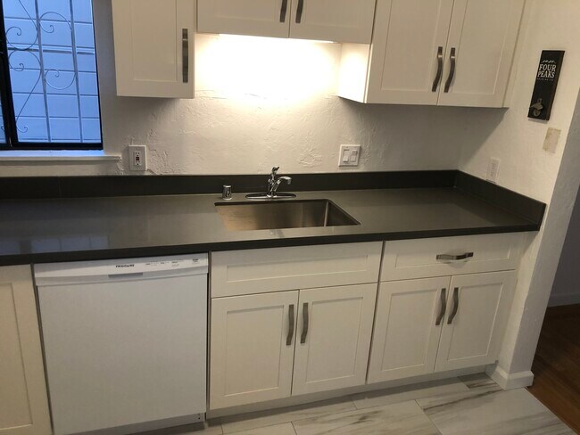 Photo - 608 4th Ave Unit 608