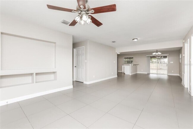 Photo - 7733 Range Dr