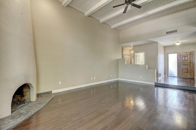 Photo - 5724 N 4th Pl