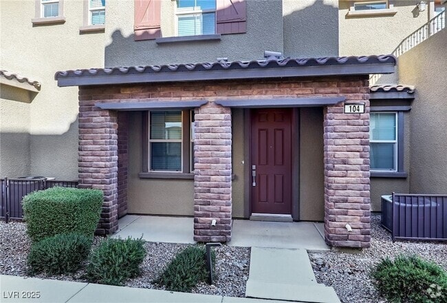 Building Photo - 104 Alamere Falls Dr Unit n/A Rental