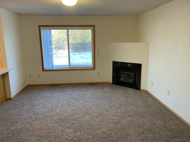 Photo - 5293 Manchester Dr