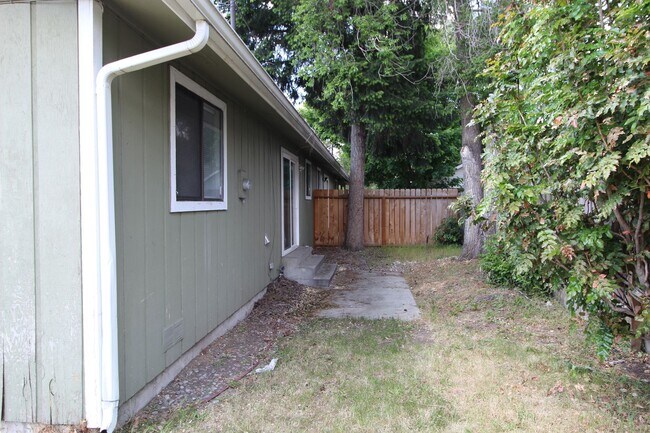 Photo - 2119 E Euclid Ave Unit 2119