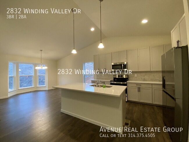 Photo - 2832 Winding Valley Dr