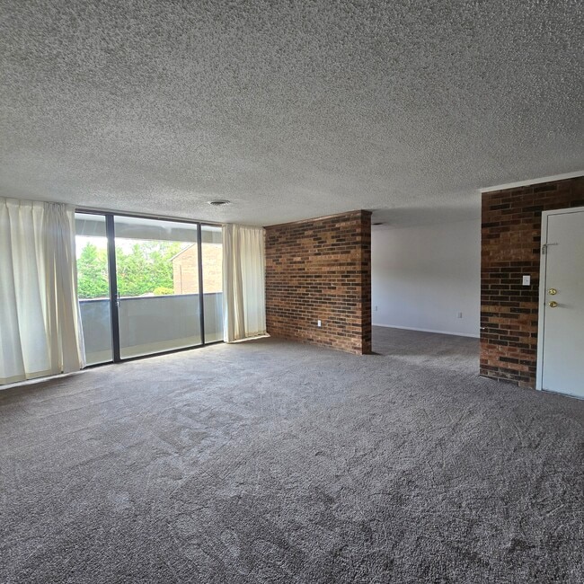 3 bdrm living area