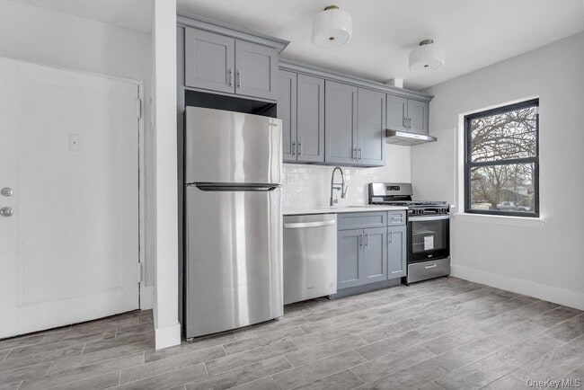 Photo - 105 Long Beach Rd Unit A