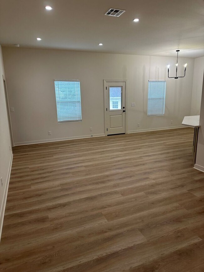 Photo - 2-bedroom 2 bath luxury apartment housing Unit 101 Nash Lane