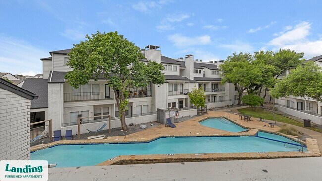 Building Photo - 5301 Overton Ridge Blvd Unit 1018