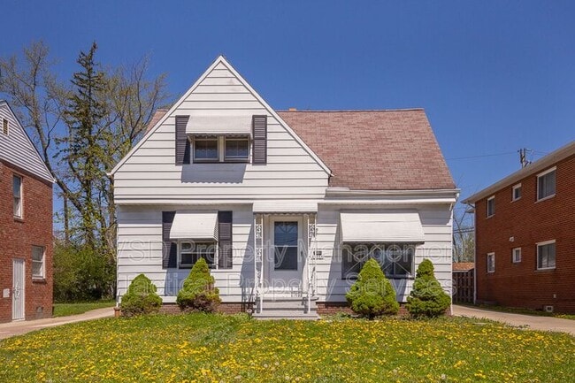 Building Photo - 20115 Libby Rd