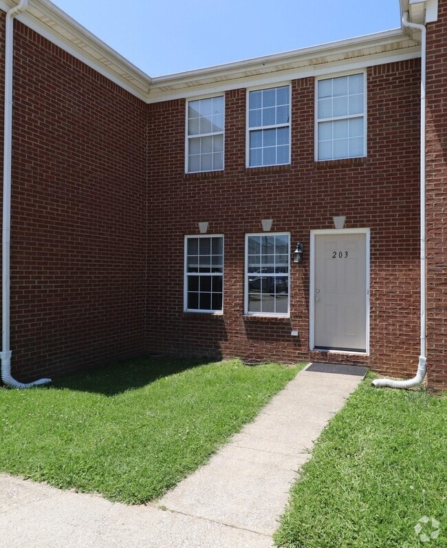 Building Photo - 203 Coburn Dr Rental