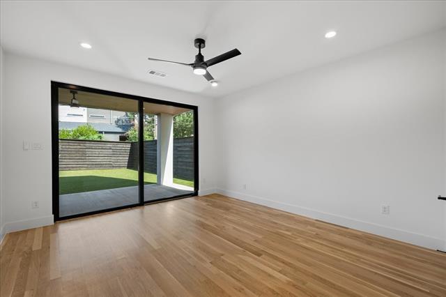 Photo - 4519 Weldon St Casa