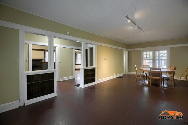 Photo - 202 Frambes Ave