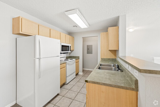 2B60 2BR, 2BA - 987SF - Kitchen