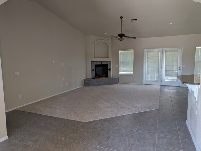 Photo - 5803 London Dr