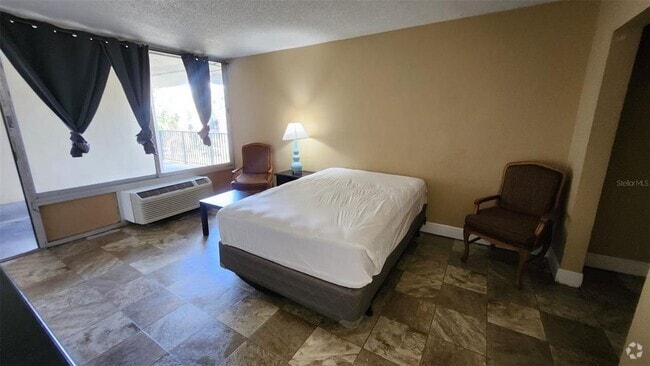 Building Photo - 7900 S Orange Blossom Trail Unit 2074 Rental