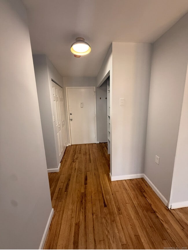 Photo - 10 Highland St